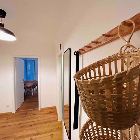 Urbaner Charme: Stilvolles Wohnen Im Herzen Wiens ภายนอก รูปภาพ