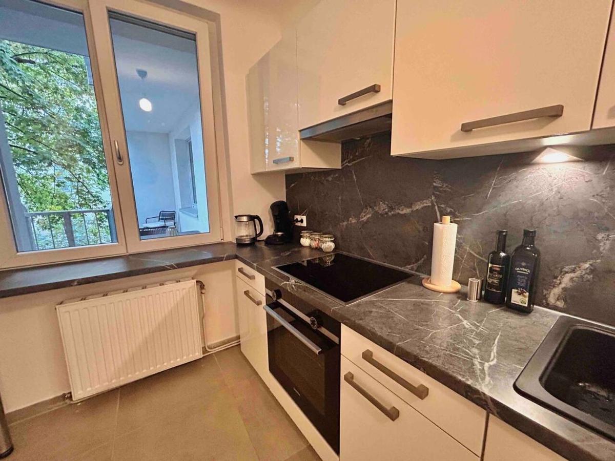 Urbaner Charme: Stilvolles Wohnen Im Herzen Wiens ภายนอก รูปภาพ