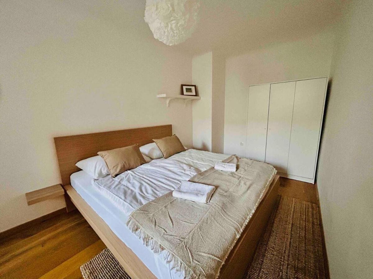 Urbaner Charme: Stilvolles Wohnen Im Herzen Wiens ภายนอก รูปภาพ