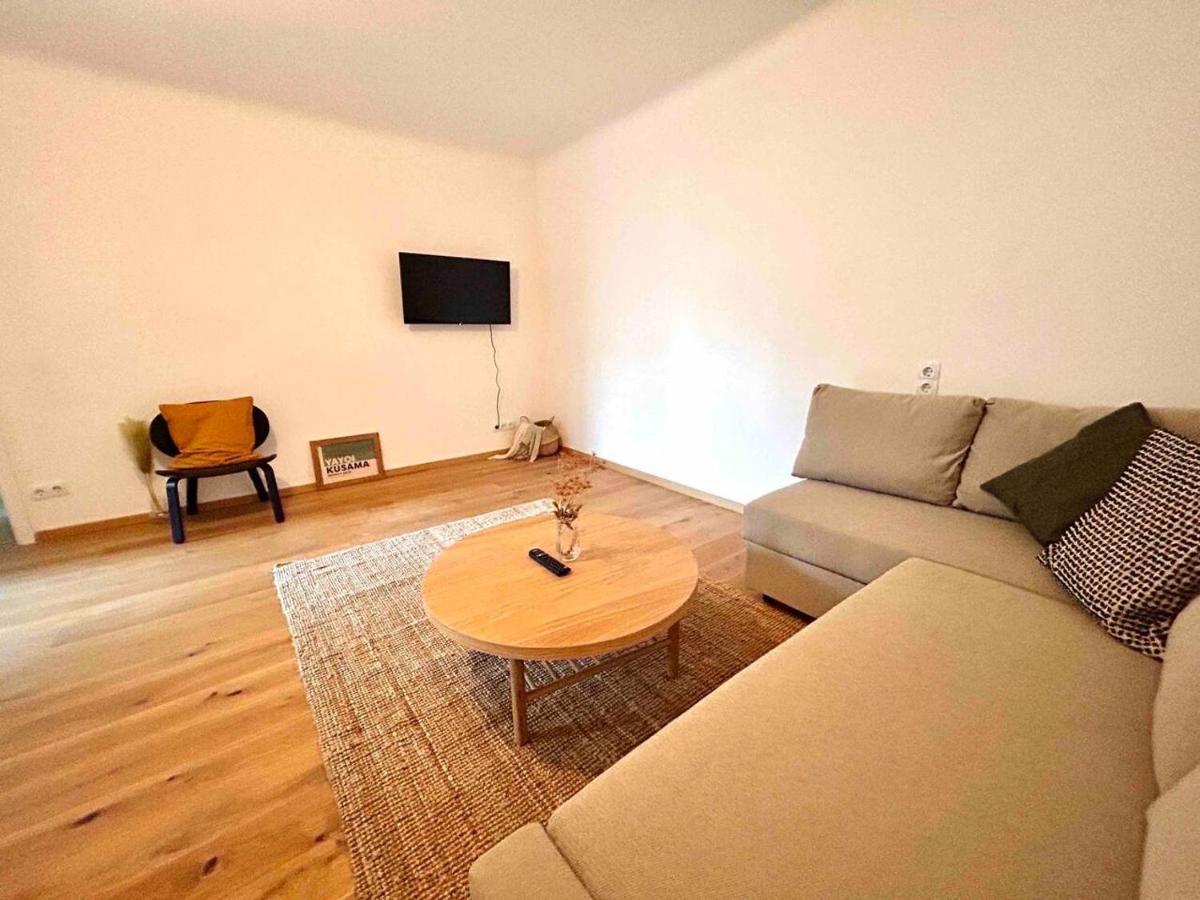 Urbaner Charme: Stilvolles Wohnen Im Herzen Wiens ภายนอก รูปภาพ